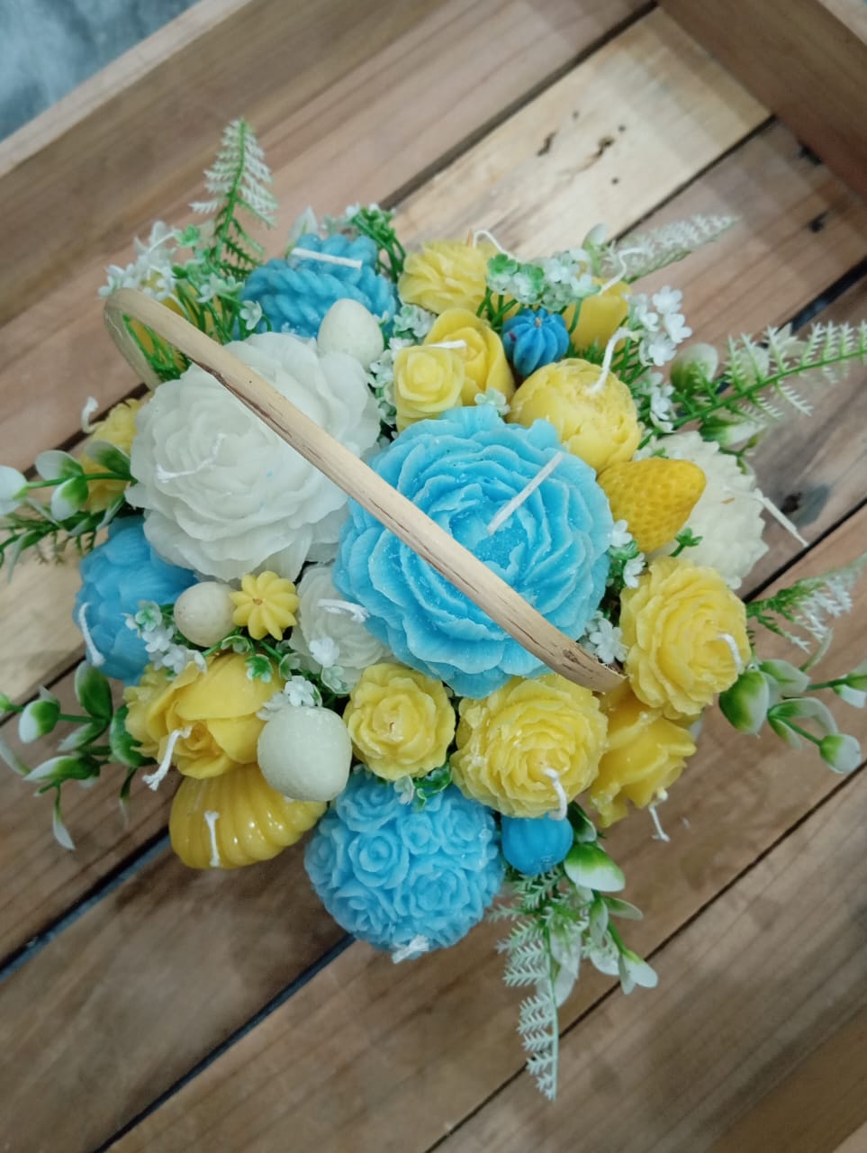 Luxury Rose Candle Basket