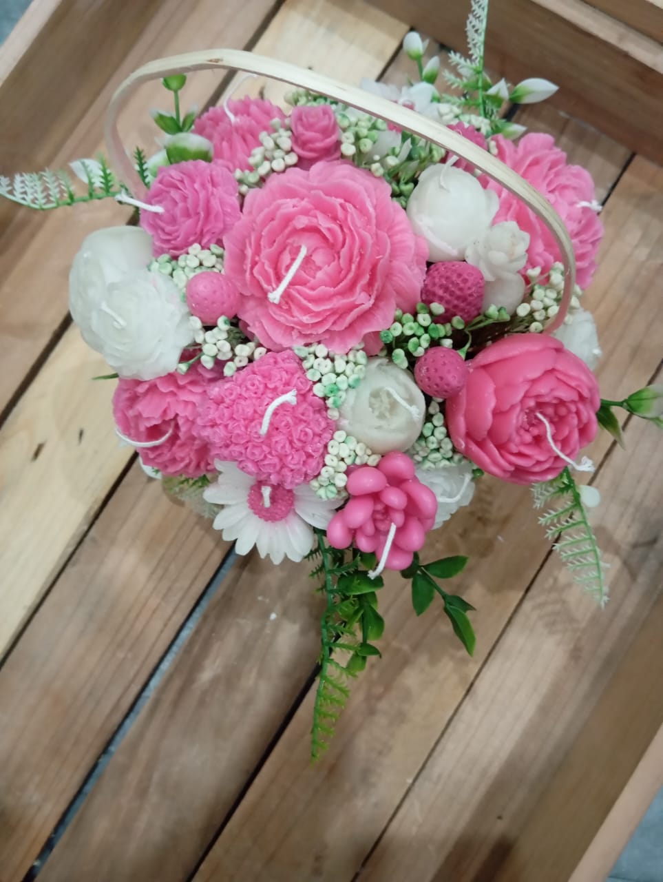 Luxury Rose Candle Basket