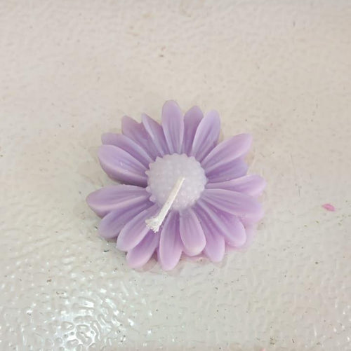 daisy flower candlee 